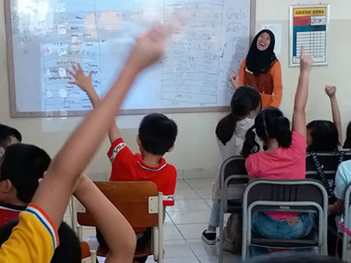 PELATIHAN DI SEKOLAH DI BEKASI